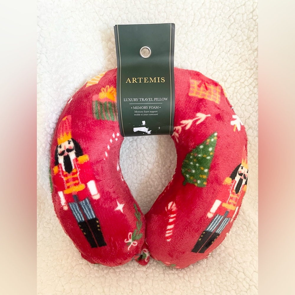 NWT Artemis Design Co. Kids Travel Pillow-Nutcracker
